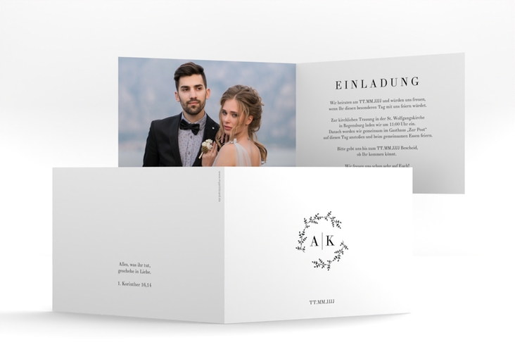 Hochzeitseinladung Filigrana A6 Klappkarte quer schwarz in reduziertem Design mit Initialen und zartem Blätterkranz