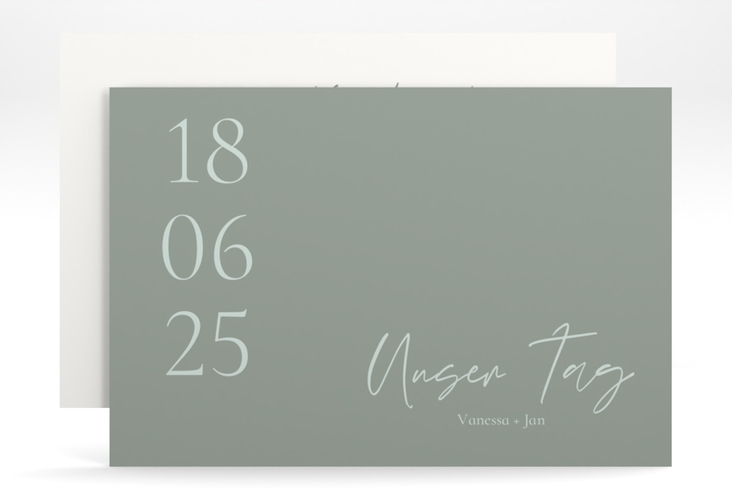 Save the Date-Karte Day A6 Karte quer gruen hochglanz mit Datum im minimalistischen Design