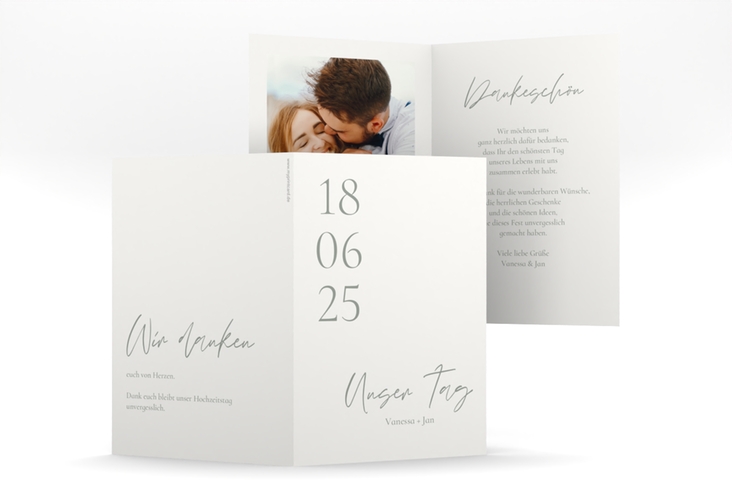 Dankeskarte Hochzeit Day A6 Klappkarte hoch weiss hochglanz mit Datum im minimalistischen Design