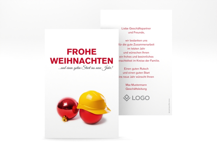 Geschäftliche Weihnachtskarte Baustelle A6 Karte hoch hochglanz mit roter Weihnachtskugel mit Bauhelm