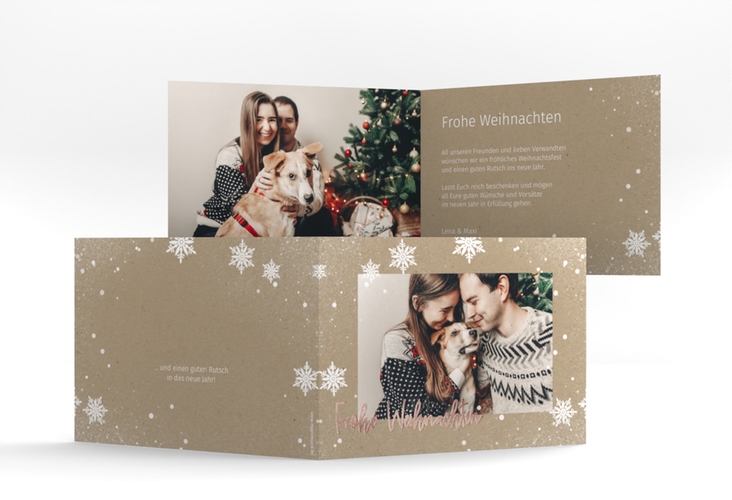 Weihnachtskarte Schneezauber A6 Klappkarte quer Kraftpapier rosegold mit Foto und Schneeflocken