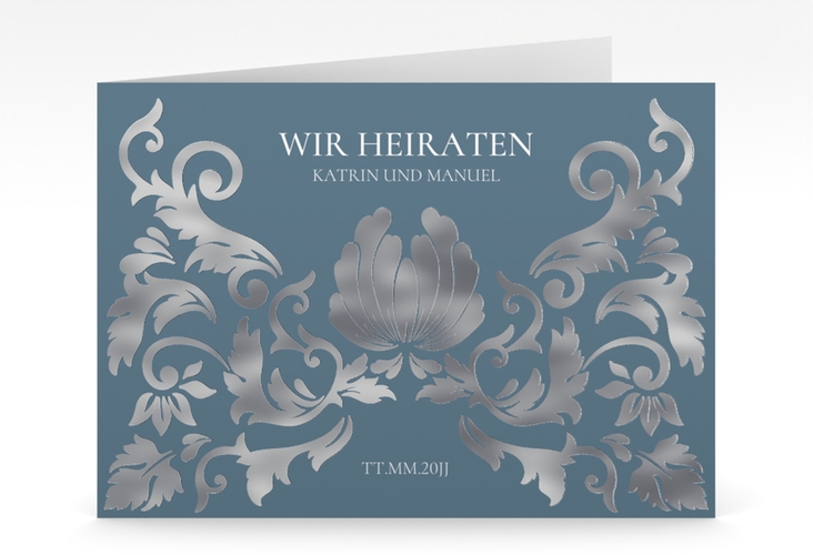 Hochzeitseinladung Royal mittlere Klappkarte quer blau silber mit barockem Blumen-Ornament