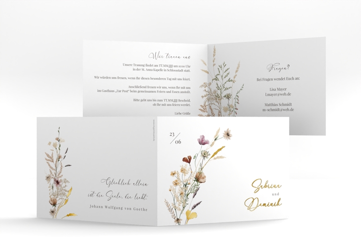 Hochzeitseinladung Sauvages A6 Klappkarte quer weiss gold mit getrockneten Wiesenblumen