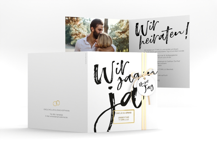 Hochzeitseinladung Words quadr. Klappkarte gold modern mit Brush-Schrift