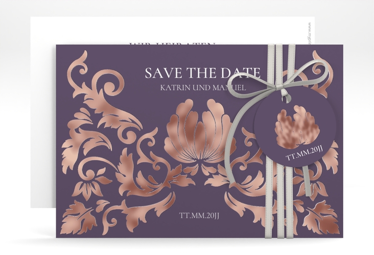 Save the Date-Karte Royal A6 Karte quer lila rosegold mit barockem Blumen-Ornament