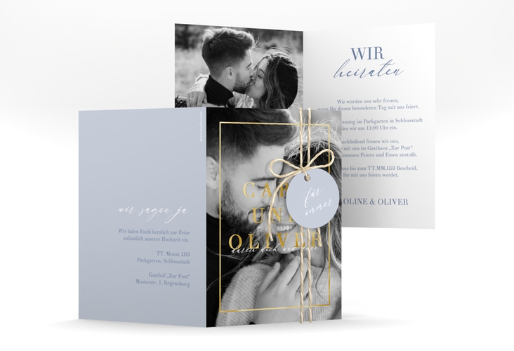 Einladungskarte Hochzeit Moment A6 Klappkarte hoch blau gold