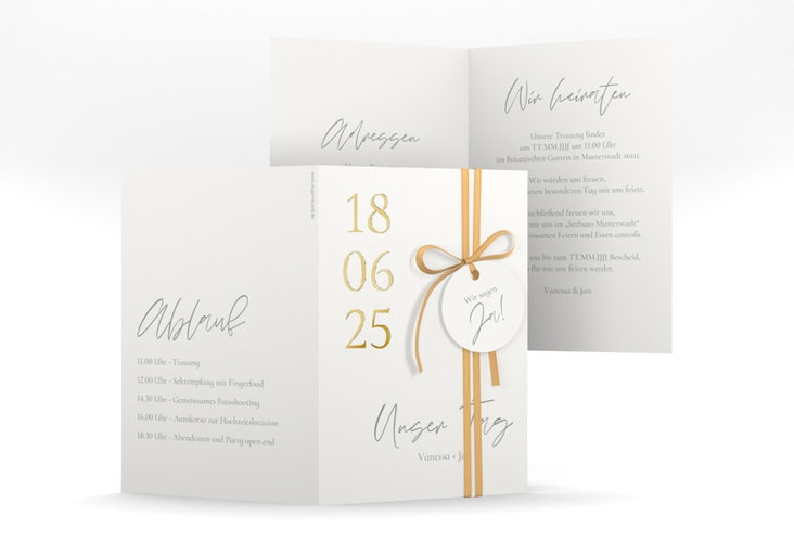 Einladungskarte Hochzeit Day A6 Klappkarte hoch weiss gold mit Datum im minimalistischen Design