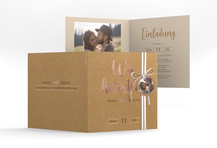 Hochzeitseinladung Noble quadr. Klappkarte Kraftpapier rosegold mit elegantem Schriftzug