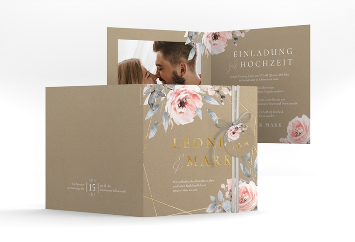 Hochzeitseinladung Perfection quadr. Klappkarte Kraftpapier gold mit rosa Rosen