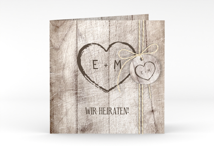 Hochzeitseinladung Wood quadr. Klappkarte weiss hochglanz in Holz-Optik mit Herz und Initialen