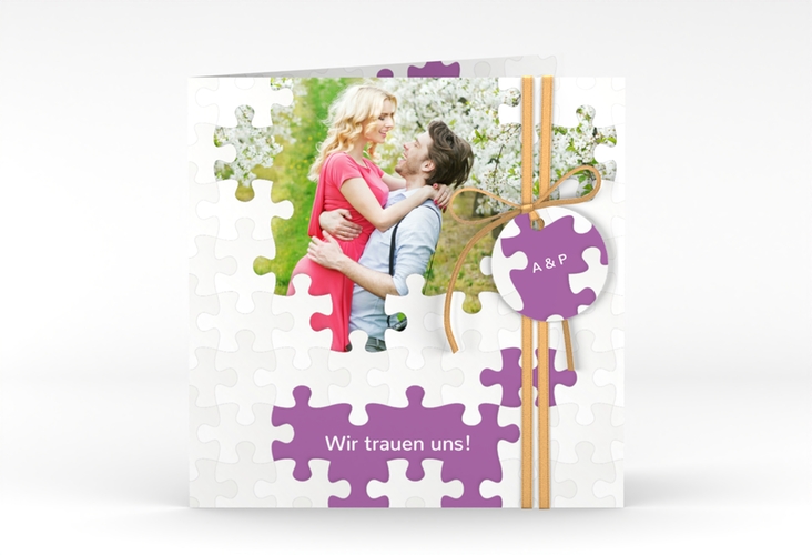 Hochzeitseinladung Puzzle quadr. Klappkarte lila hochglanz