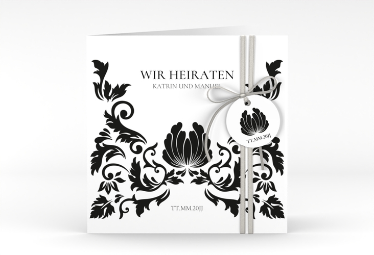 Hochzeitseinladung Royal quadr. Klappkarte weiss mit barockem Blumen-Ornament