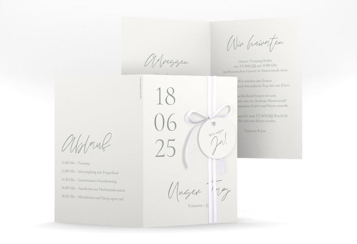 Einladungskarte Hochzeit Day A6 Klappkarte hoch weiss mit Datum im minimalistischen Design