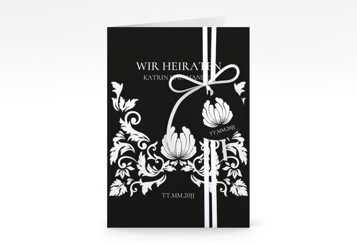 Einladungskarte Hochzeit Royal A6 Klappkarte hoch schwarz hochglanz mit barockem Blumen-Ornament