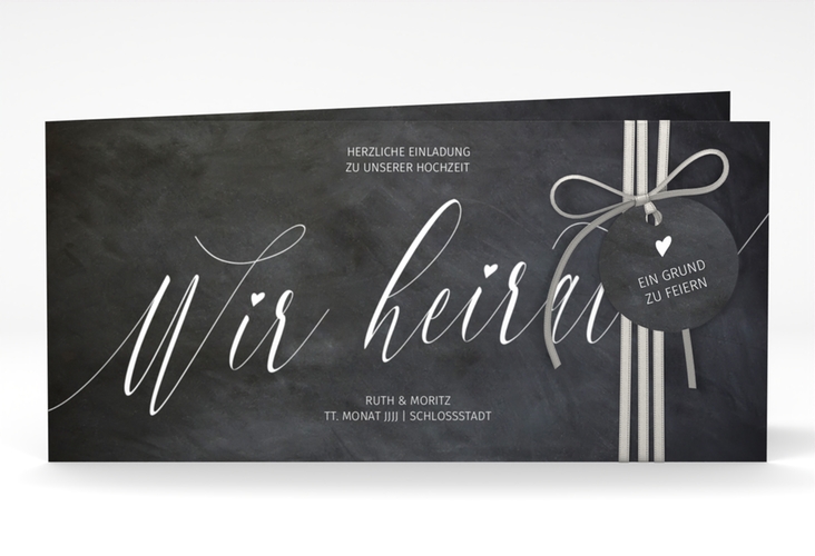 Hochzeitseinladung Chalkboard lange Klappkarte quer schwarz mit Folienveredelung