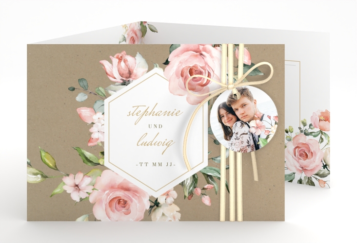 Hochzeitseinladung Graceful A6 Doppel-Klappkarte mit Rosenblüten in Rosa und Weiß