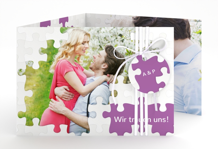 Hochzeitseinladung Puzzle A6 Doppel-Klappkarte lila