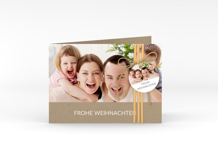 Weihnachtskarte Cozy A6 Klappkarte quer Kraftpapier zum Personalisieren mit Foto