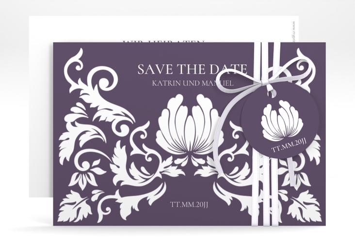 Save the Date-Karte Royal A6 Karte quer lila hochglanz mit barockem Blumen-Ornament