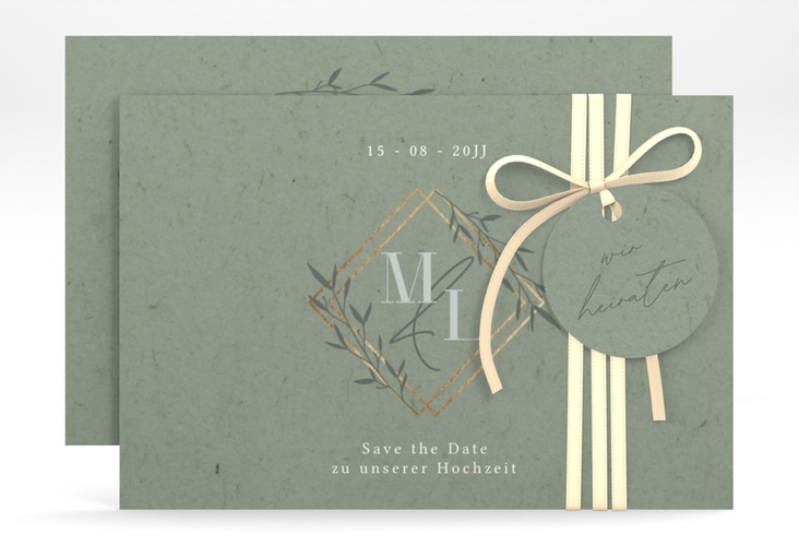 Save the Date-Karte Greenletter A6 Karte quer gruen hochglanz mit Initialen in elegantem Goldrahmen mit Blättern