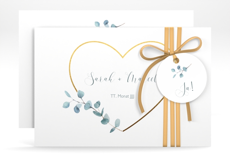 Save the Date-Karte Greenheart A6 Karte quer gold mit elegantem Herz und Eukalyptus-Zweig