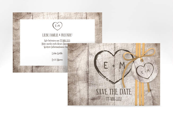 Save the Date-Karte Wood A6 Karte quer weiss in Holz-Optik mit Herz und Initialen