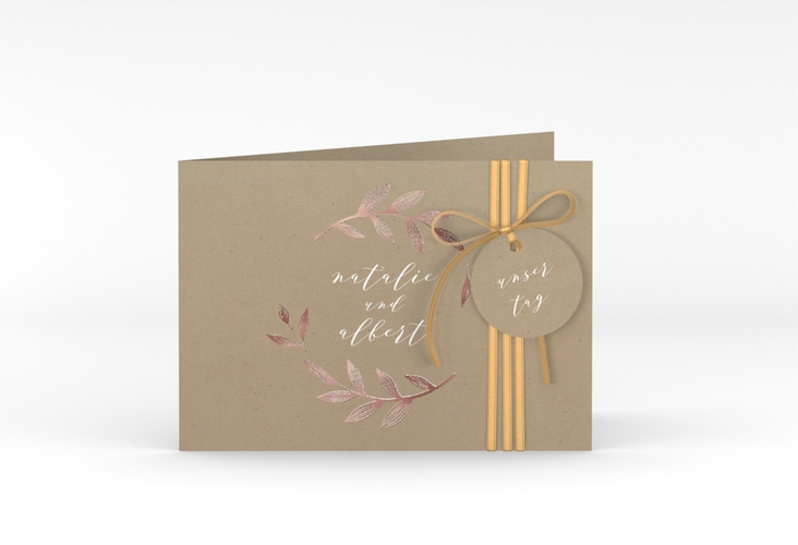 Hochzeitseinladung Naturelove A6 Klappkarte quer weiss rosegold in Kraftpapier-Optik mit Blatt-Illustration