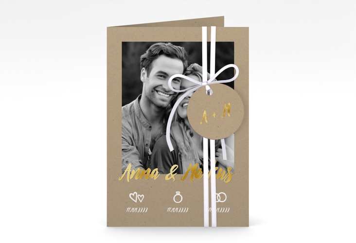 Einladungskarte Hochzeit Icons A6 Klappkarte hoch gold im Kraftpapier-Look mit Foto