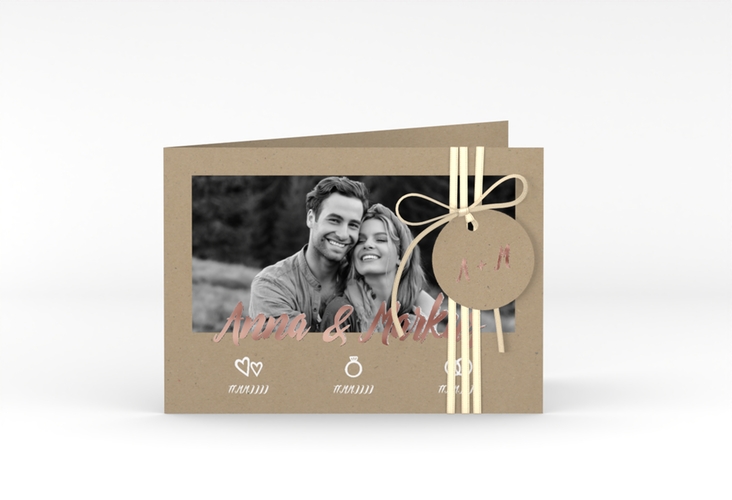 Hochzeitseinladung Icons A6 Klappkarte quer rosegold in Kraftpapier-Optik mit Foto