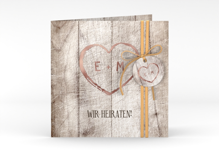 Hochzeitseinladung Wood quadr. Klappkarte weiss rosegold in Holz-Optik mit Herz und Initialen