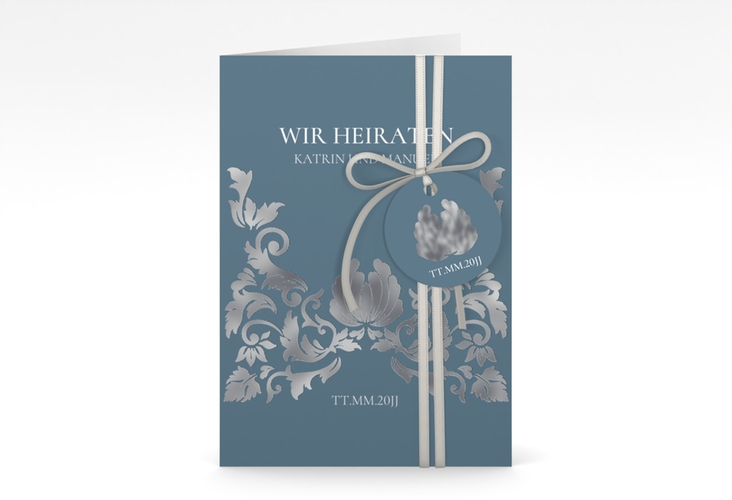 Einladungskarte Hochzeit Royal A6 Klappkarte hoch blau silber mit barockem Blumen-Ornament