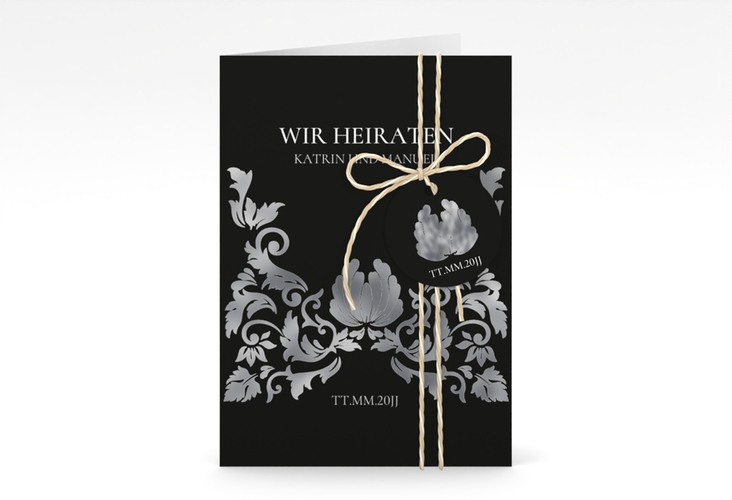 Einladungskarte Hochzeit Royal A6 Klappkarte hoch schwarz silber mit barockem Blumen-Ornament