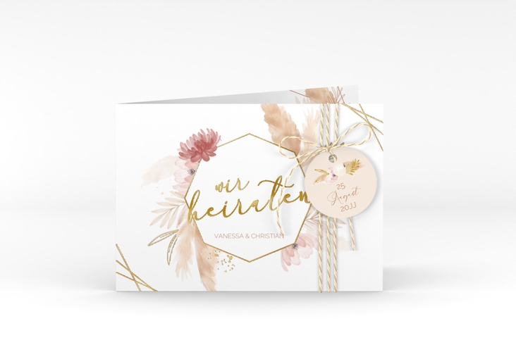 Hochzeitseinladung Bohostyle A6 Klappkarte quer beige gold mit Pampasgras in Aquarell