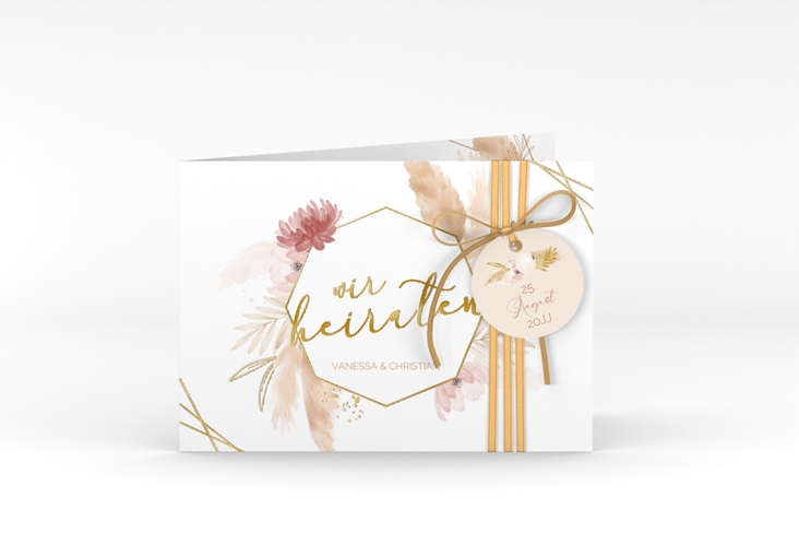 Hochzeitseinladung Bohostyle A6 Klappkarte quer beige gold mit Pampasgras in Aquarell