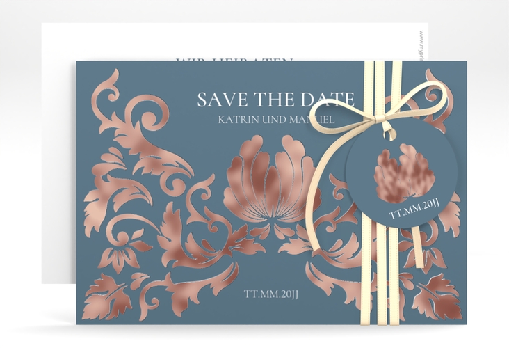 Save the Date-Karte Royal A6 Karte quer blau rosegold mit barockem Blumen-Ornament