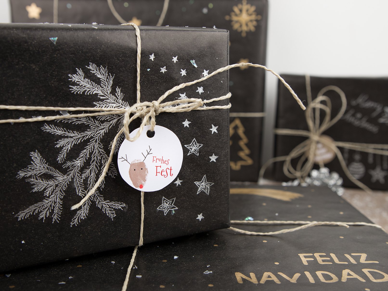 Stilvoll verpacken: Weihnachtsgeschenke im DIY-Look – myprintcard